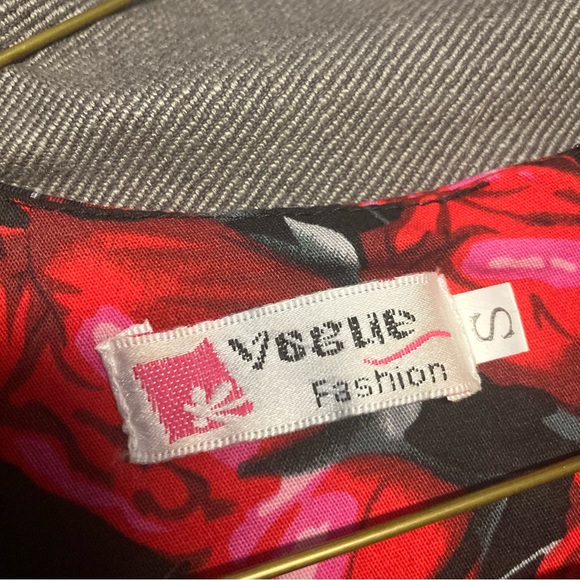 Red roses Rockabilly retro sleeveless swing dress - Picture 4 of 15